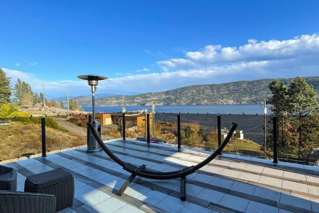 Short Term Rental Approved. Stay Worry Free! Kelowna Exterior photo