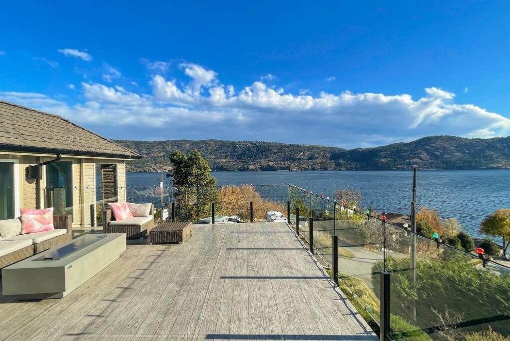 Short Term Rental Approved. Stay Worry Free! Kelowna Exterior photo